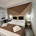 B&B Residenza Magnolia 트로페아