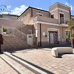 לינה וארוחת בוקר Residenza Magnolia