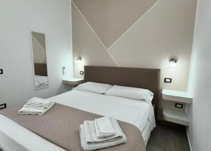 לינה וארוחת בוקר Residenza Magnolia טרופאה